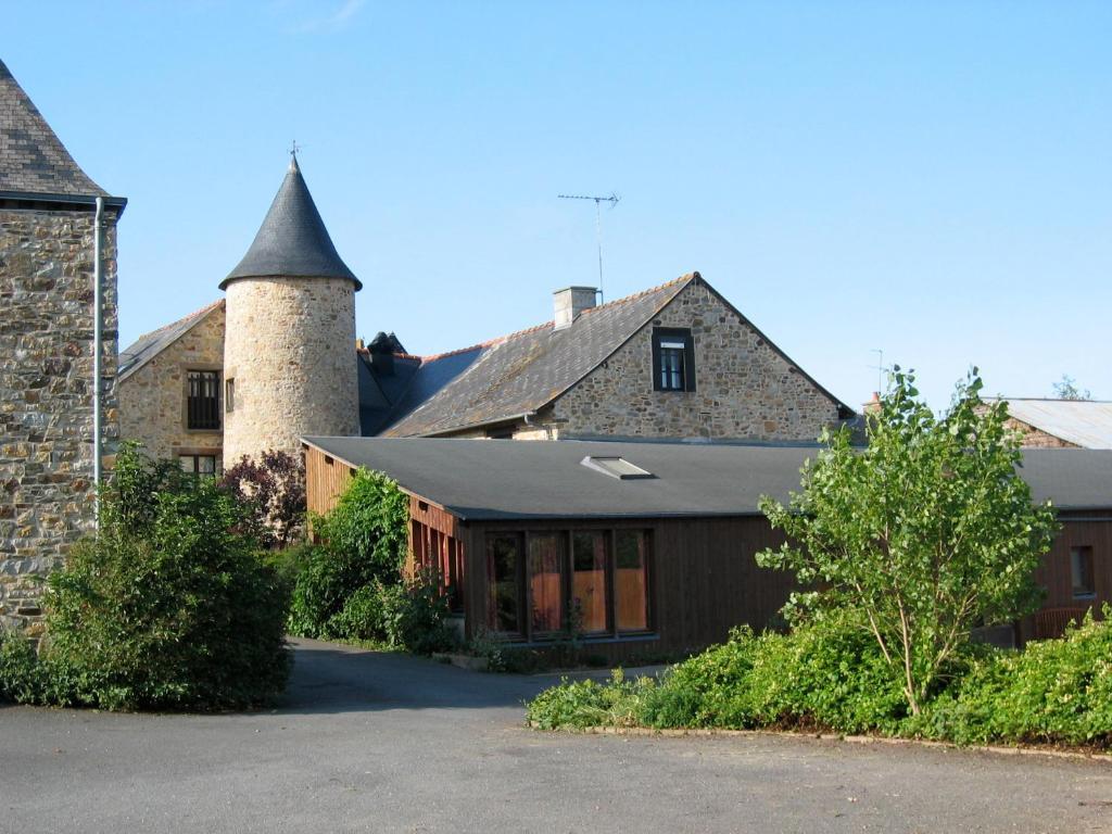 Gites De La Ferme Auberge De Mesauboin Bille Ngoại thất bức ảnh