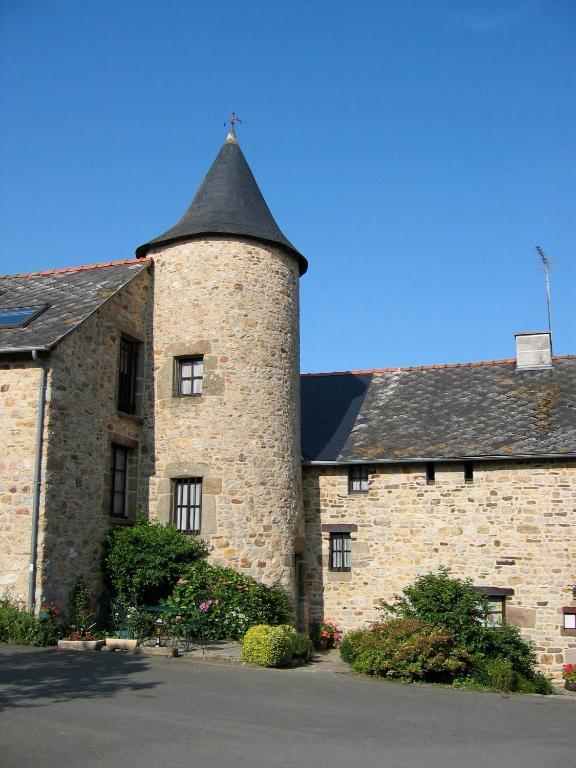 Gites De La Ferme Auberge De Mesauboin Bille Ngoại thất bức ảnh